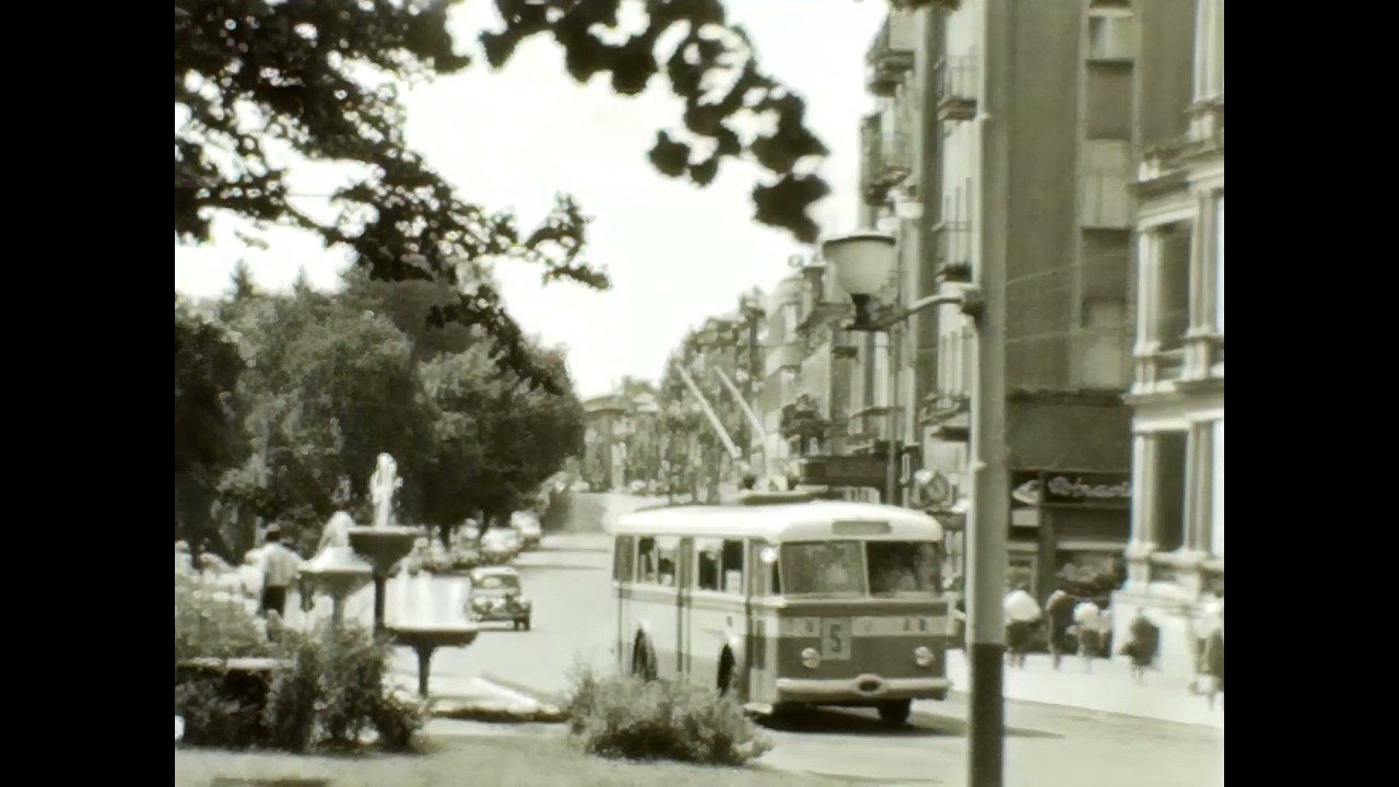 Unbekannte Stadt & Rummelplatz – Kannst du helfen? | DDR 8mm private Aufnahmen