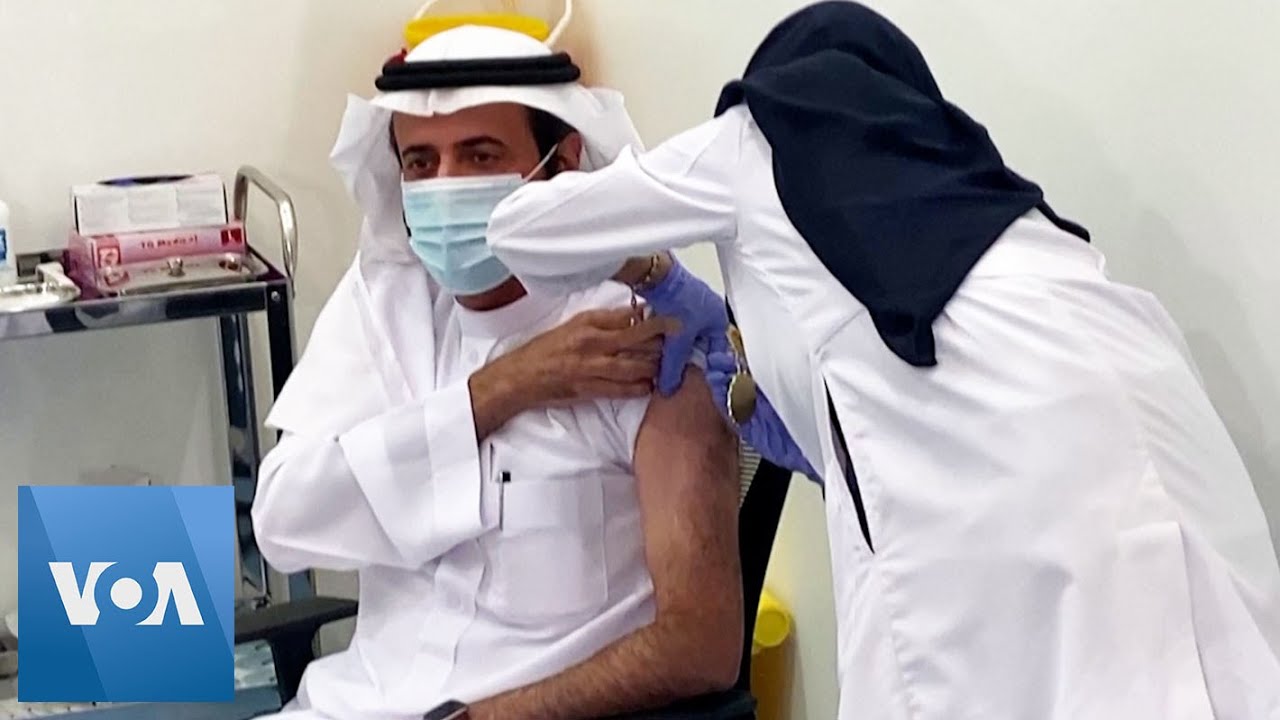 Saudi Health Minister Gets Vaccinated Against Coronavirus