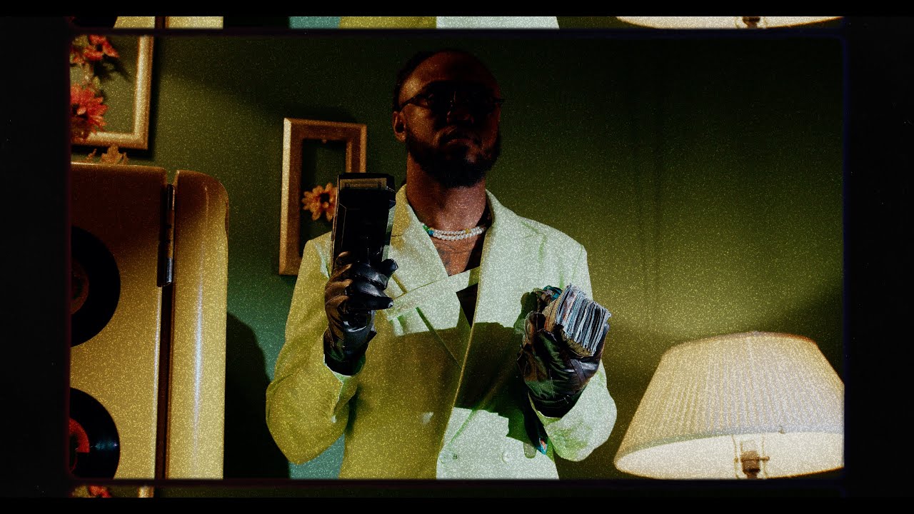 BAD BOY -  Skoolboy Wizzy feat. Kelo The Artist (Official Video )
