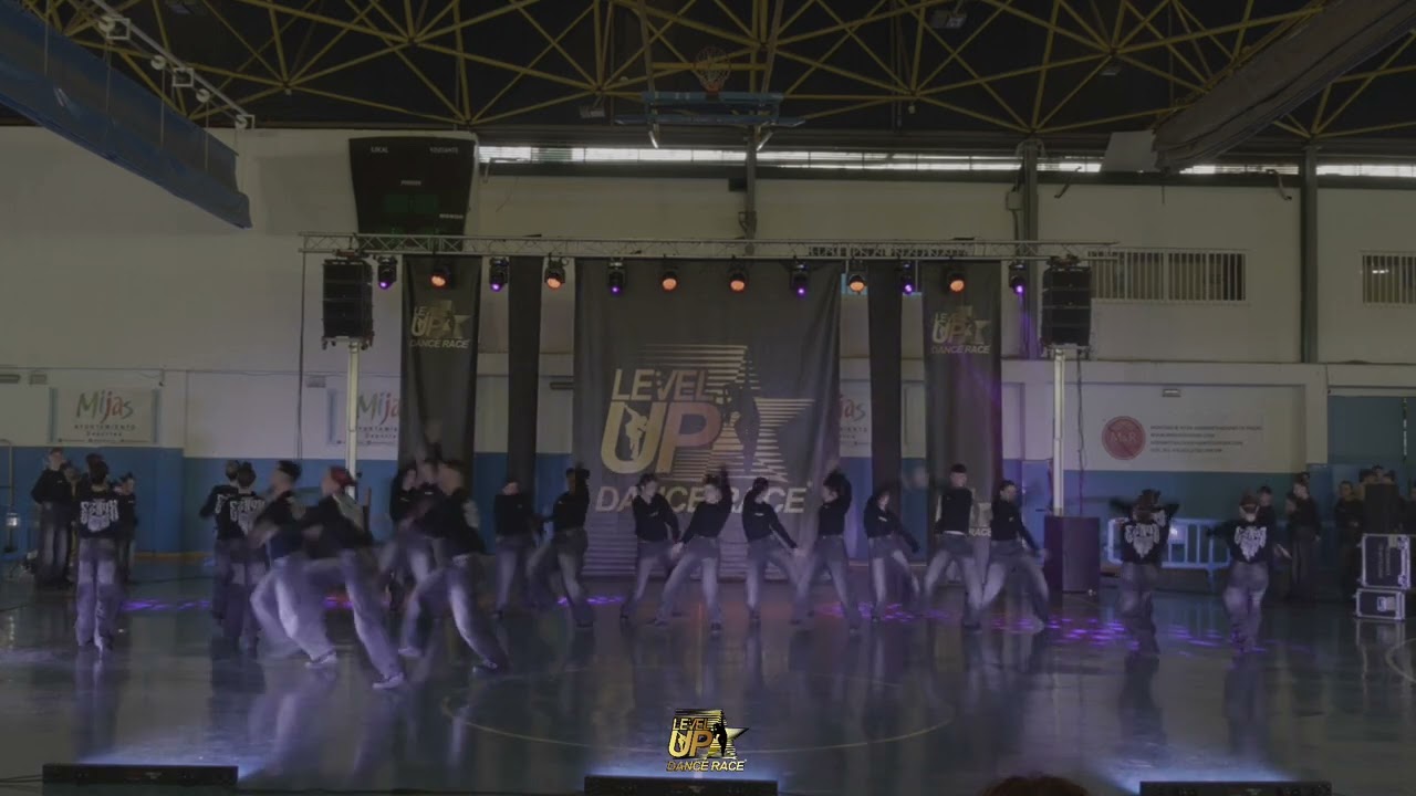 LEVEL UP DANCE RACE - MEGACREW - EZNYX MEGACREW
