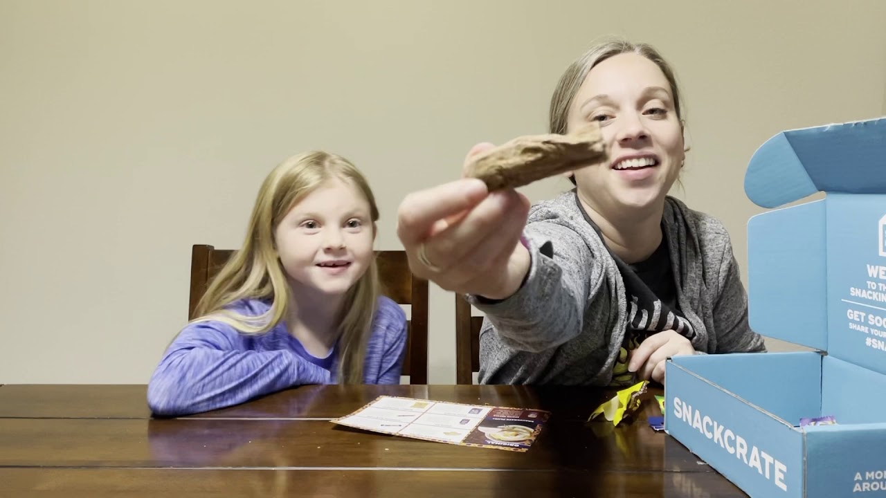 American Girls Try Snacks From Israel