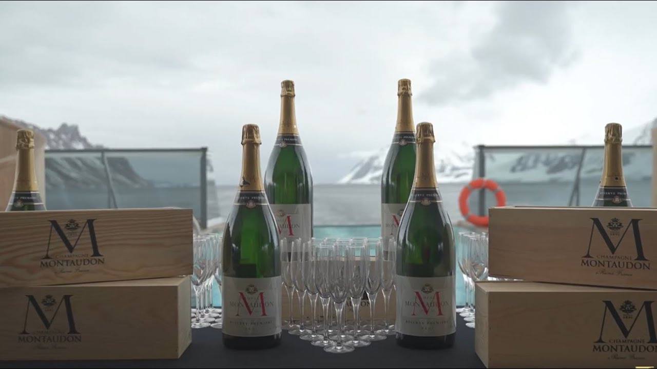 Seabourn Signature Event: Caviar on the Ice