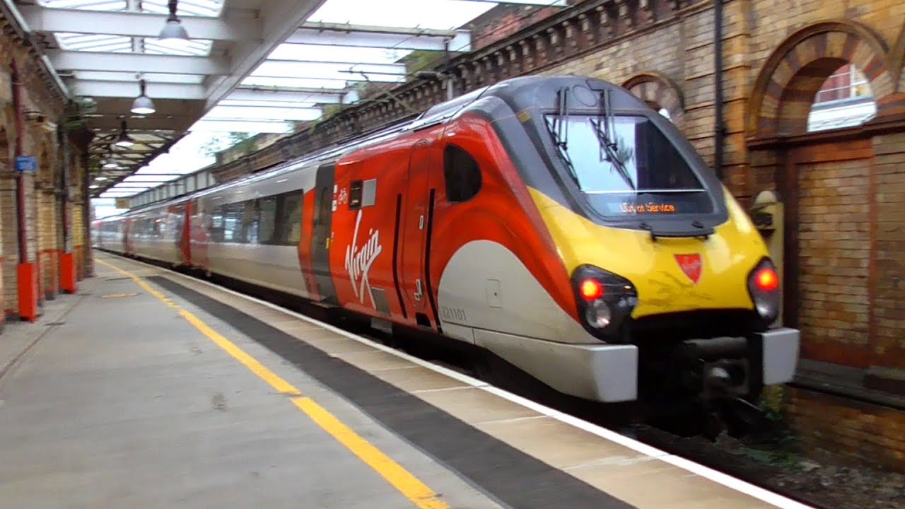 Trains at Crewe, WCML - 22/08/19