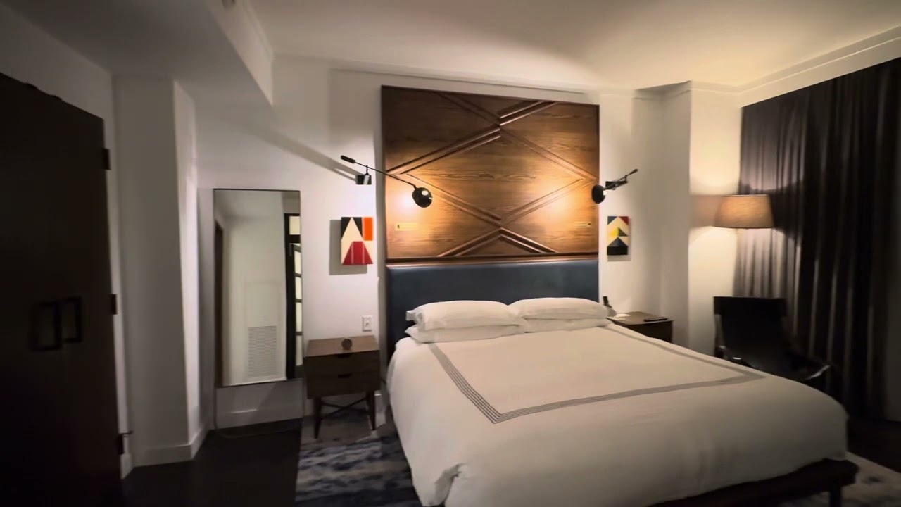 Thompson Nashville - Executive Suite