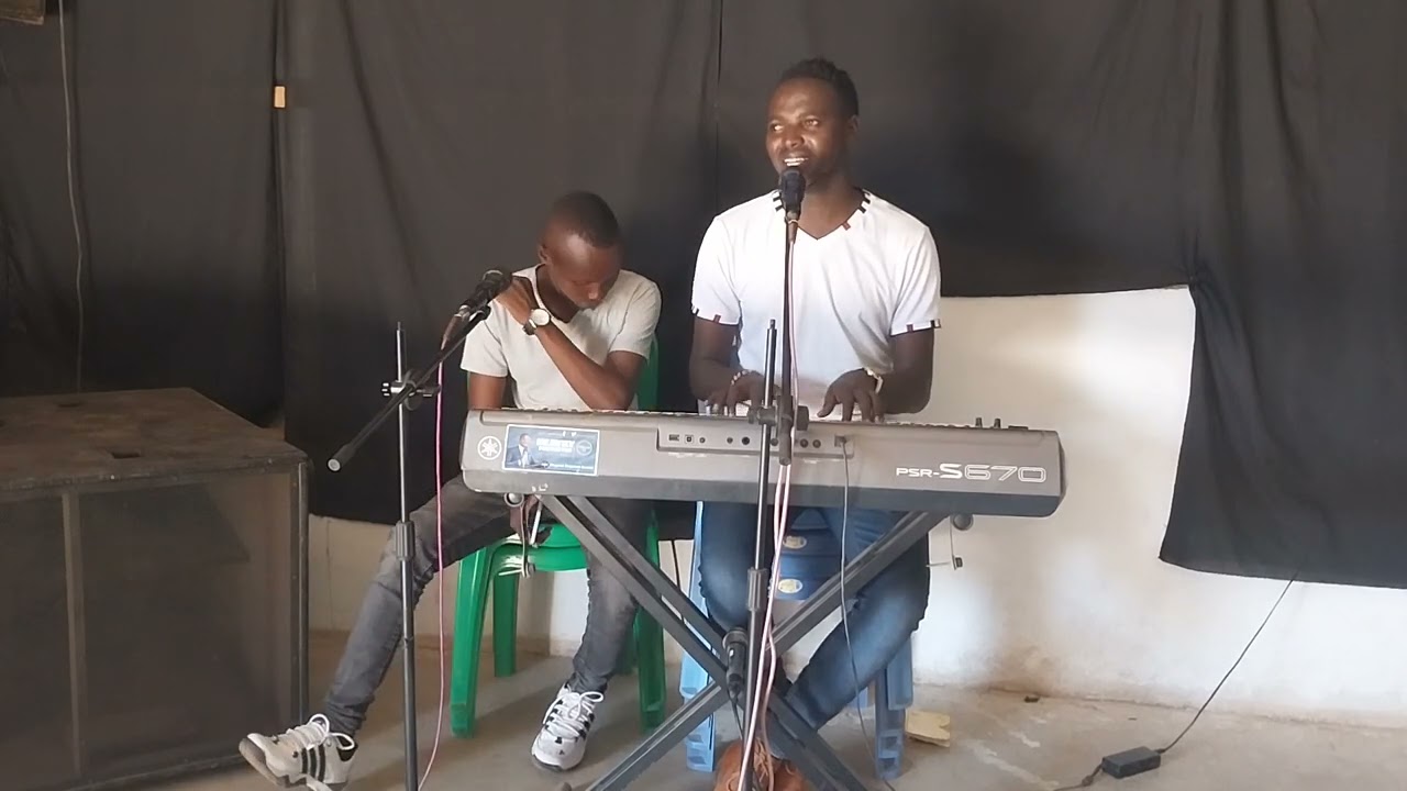 Enkakenya Namayiana.