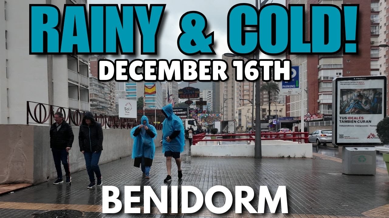 Benidorm - Rain, Cold Weather & Empty Streets! 🥶🌧️┃Where is Everyone?!