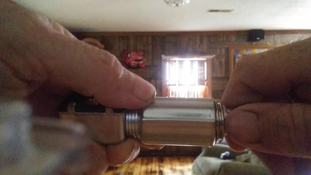 Выключатель прикуривателя.
