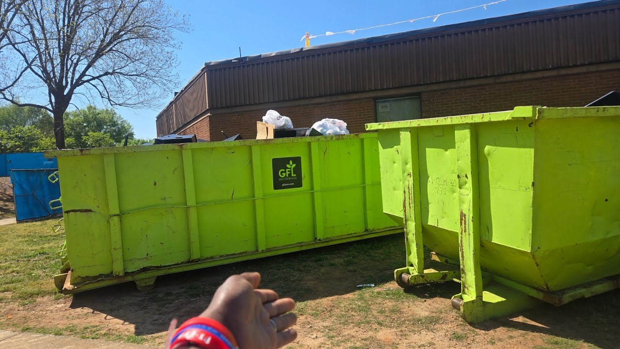 &ldquo;School Cleanout = EPIC Dumpster Diving Finds! You Have to See This 👀&rdquo; #dumpsterdivingrookie 