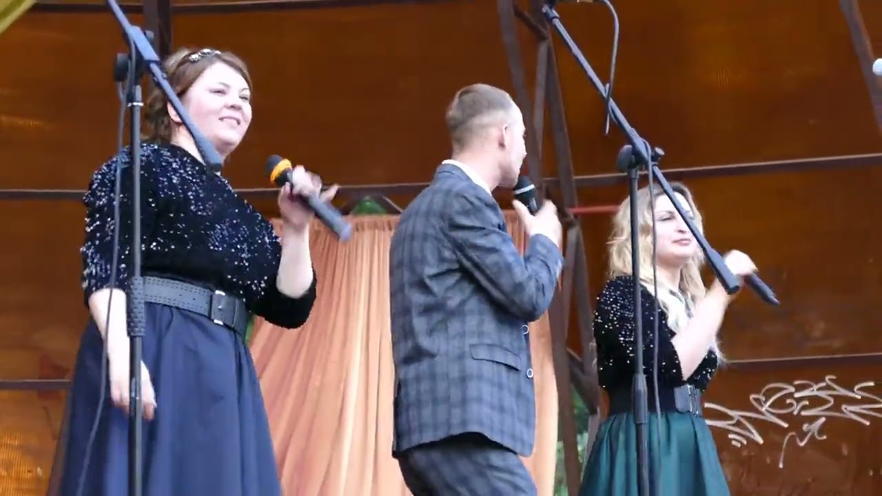 Выступление групп 