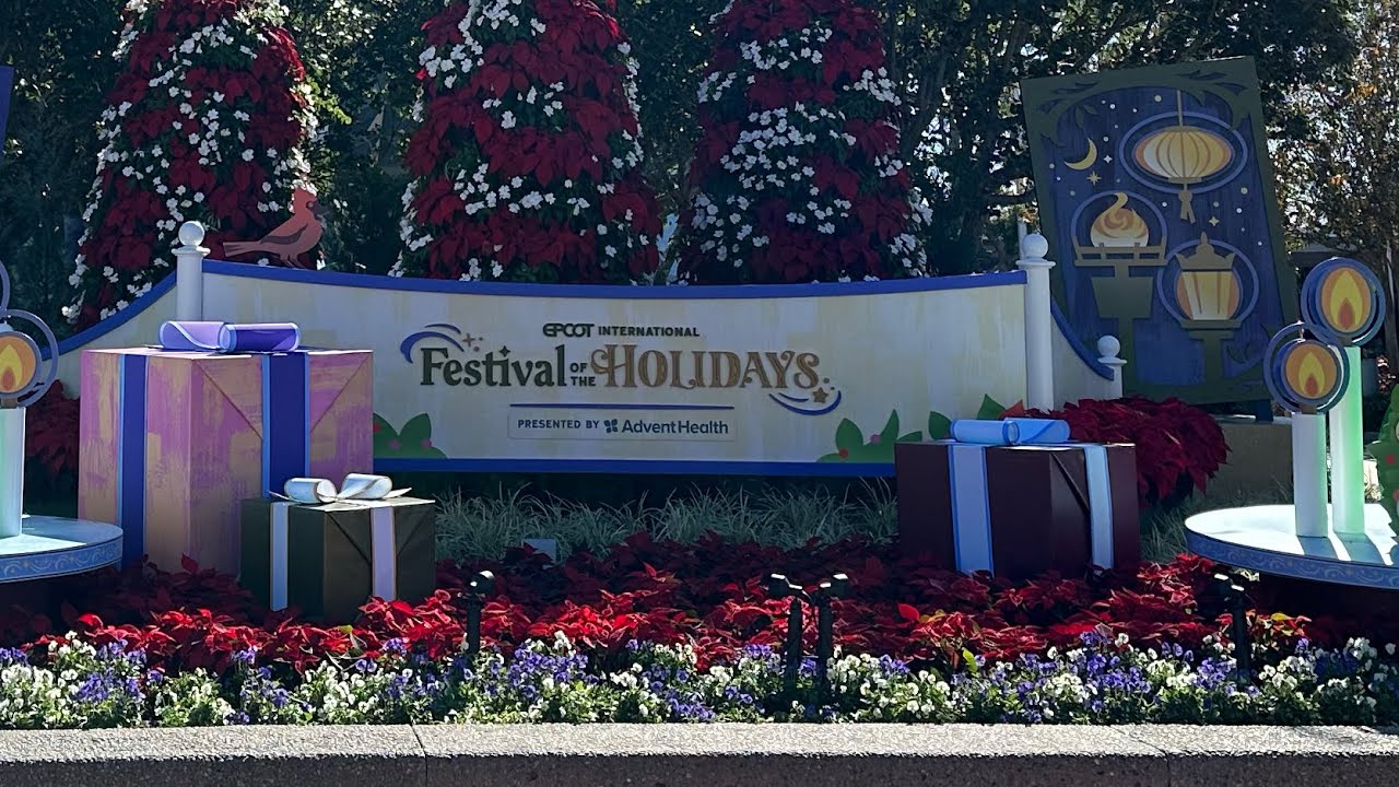 EPCOT Festival of the Holidays | Cookie Stroll | Luminous
