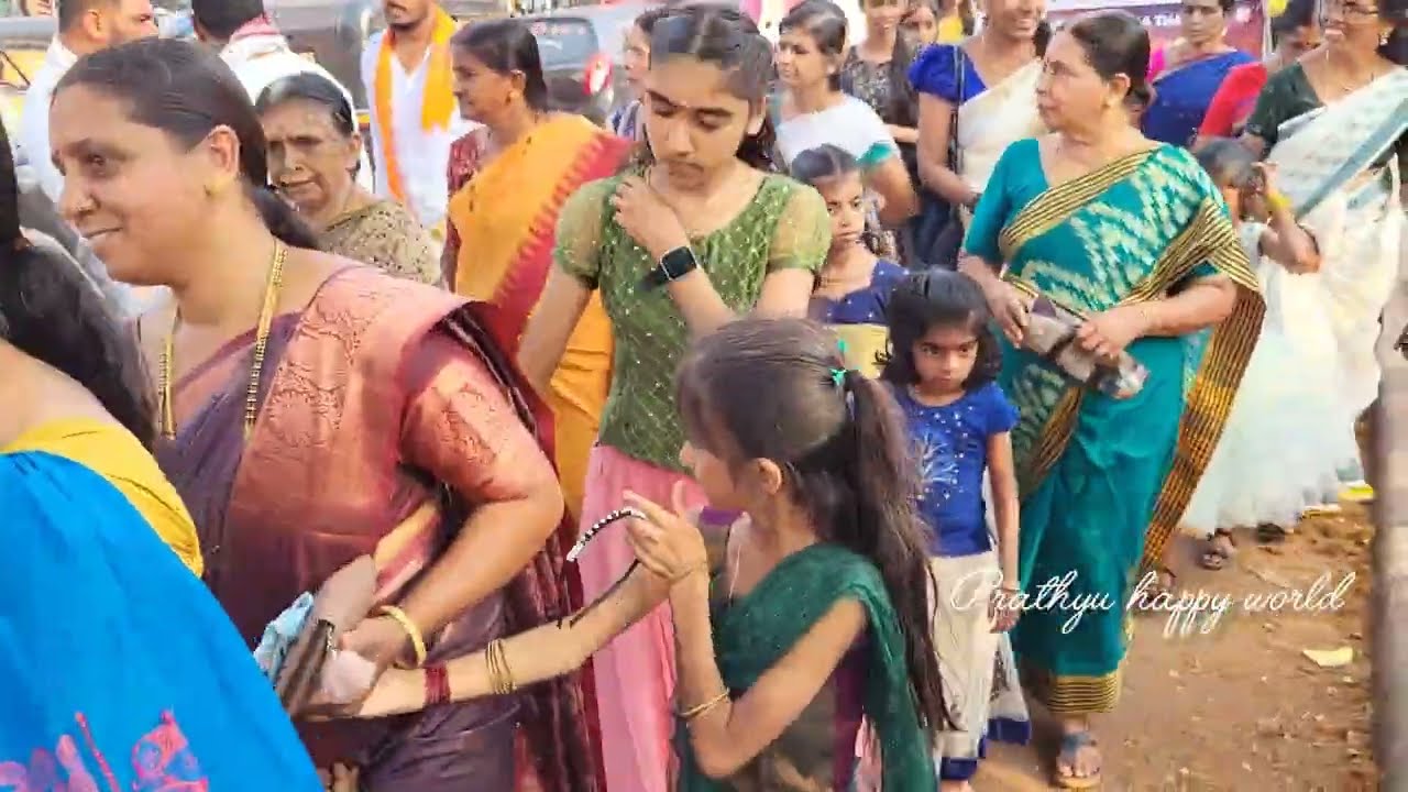 ಮಧೂರು ಬ್ರಹ್ಮಕಲಶೋತ್ಸವ ಹಾಗೂ ಮೂಡಪ್ಪ ಸೇವೆ  | ಉಳಿಯತಡ್ಕ ಮೂಲಸ್ಥಾನದಿಂದ ಬೃಹತ್ ಘೋಷ ಯಾತ್ರೆ ಹಾಗೂ ಹೊರೆಕಾಣಿಕೆ  |