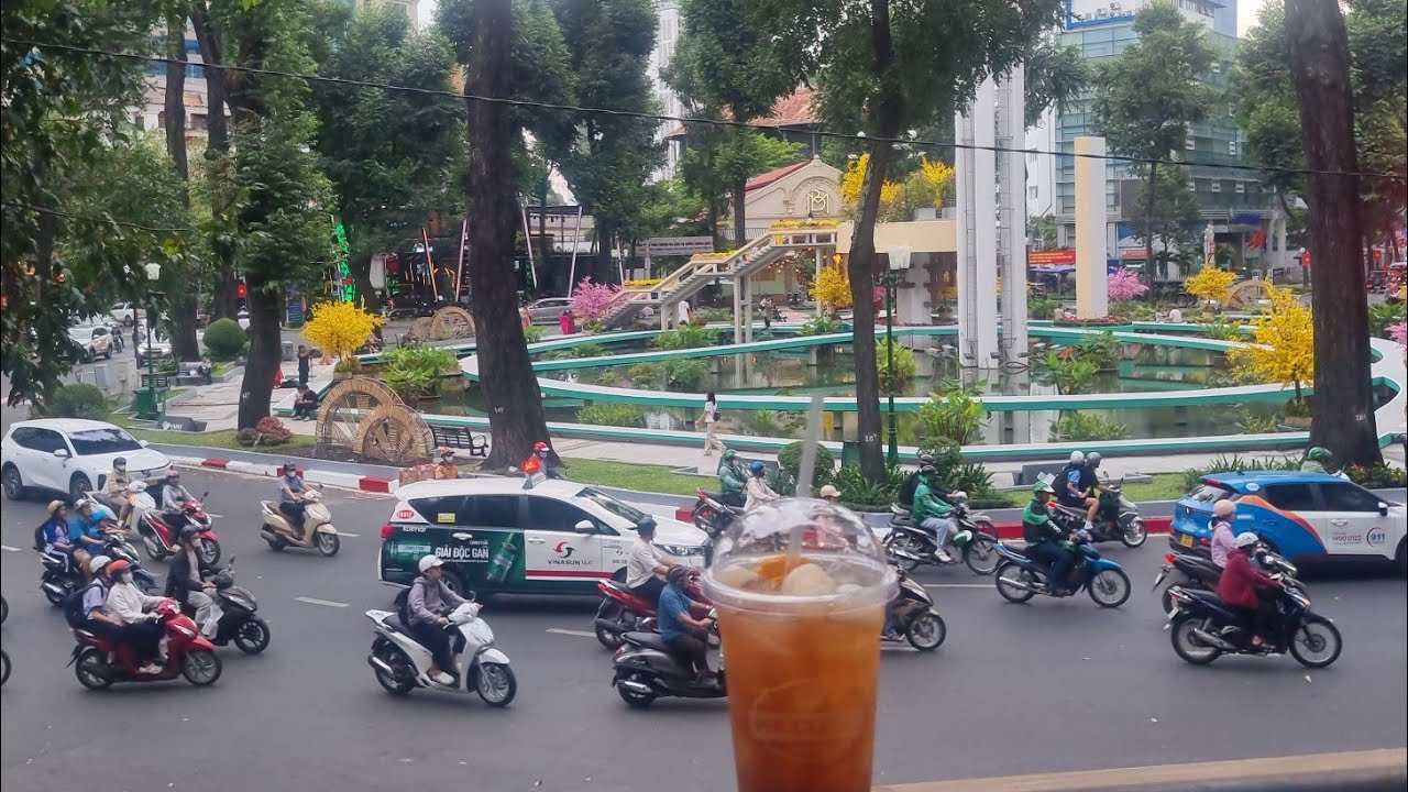Afternoon Tea, International Square, Saigon, Vietnam 