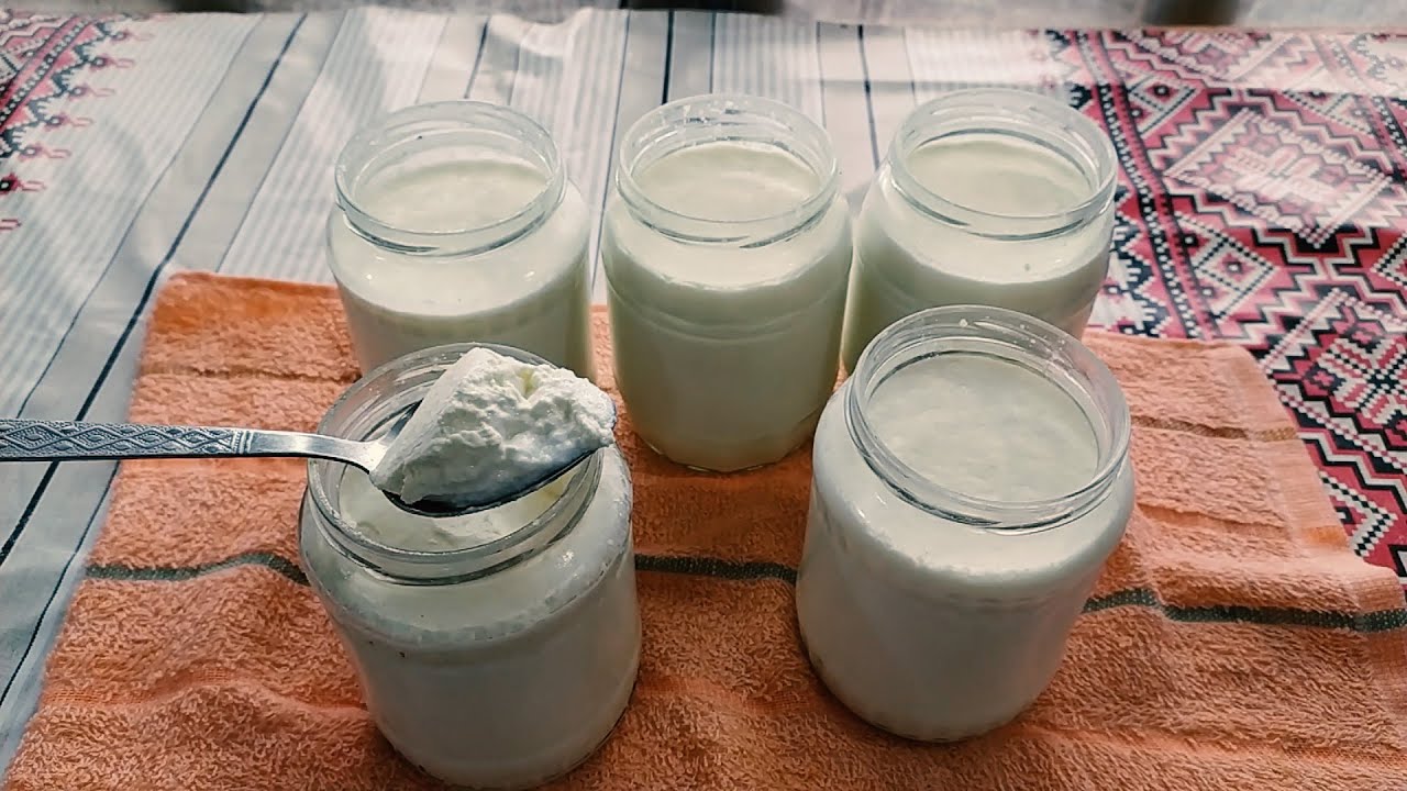 Cum se face cel mai gustos Lapte Acru