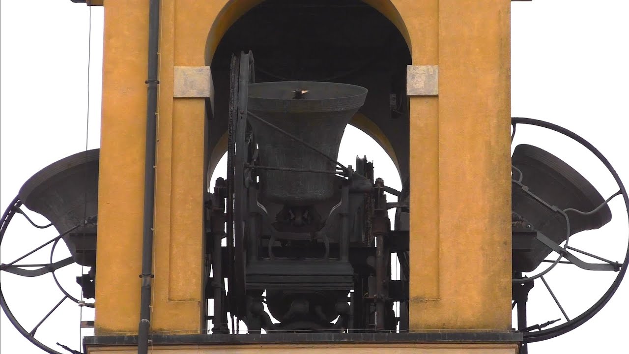 Le Campane di Pregnana Milanese (MI) - Chiesa Parrocchiale dei Santi Pietro e Paolo