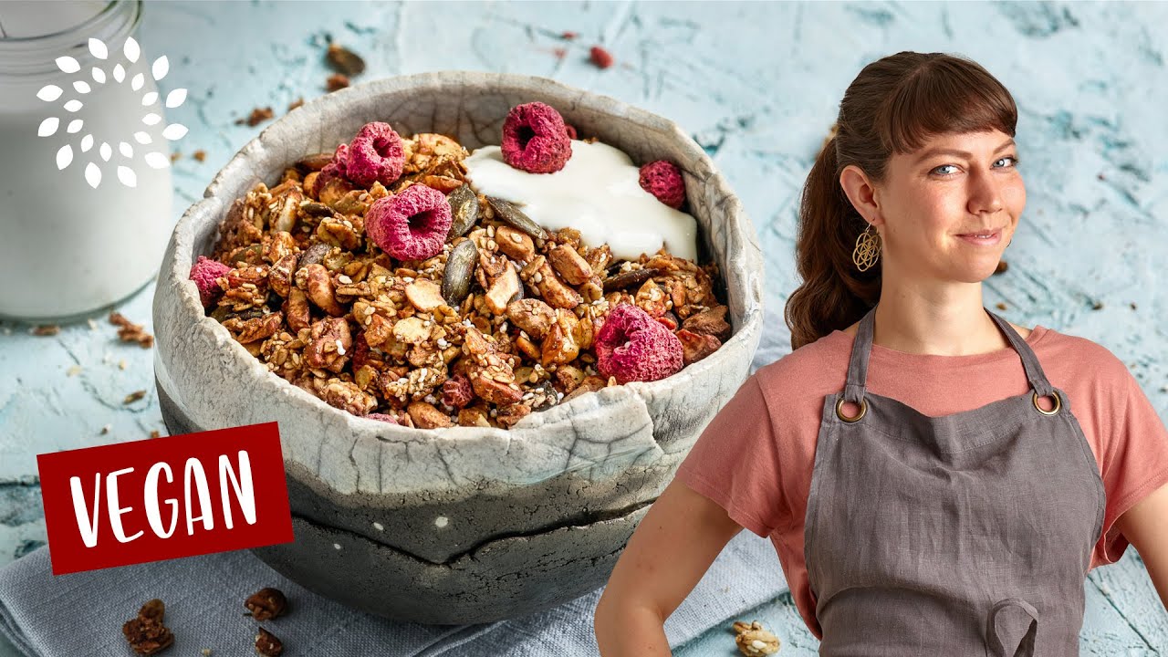 CRUNCHY GRANOLA  – selbermachen 😍| Einfaches & gesundes Frühstück | Vegan