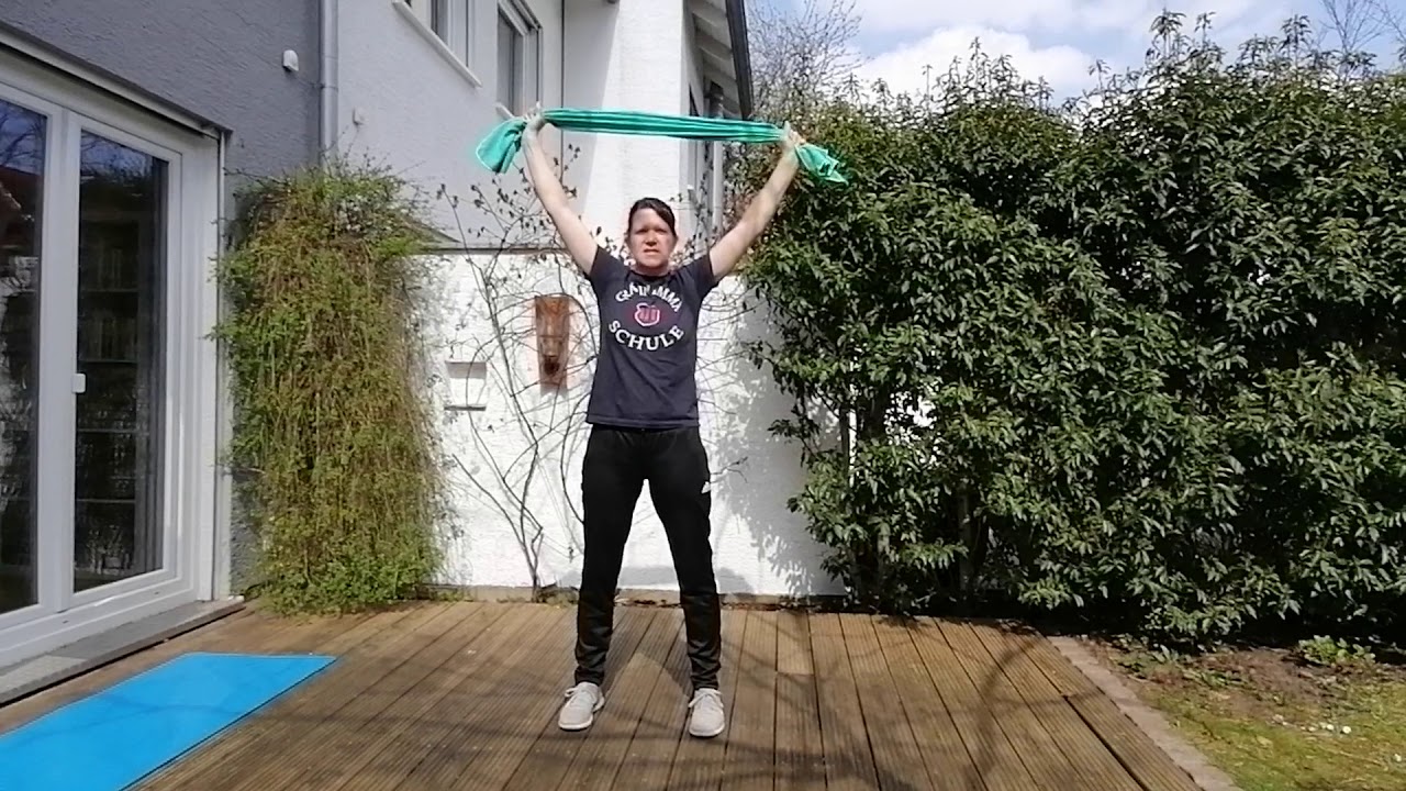 Fitness 7 &Uuml;bungen mit dem Handtuch