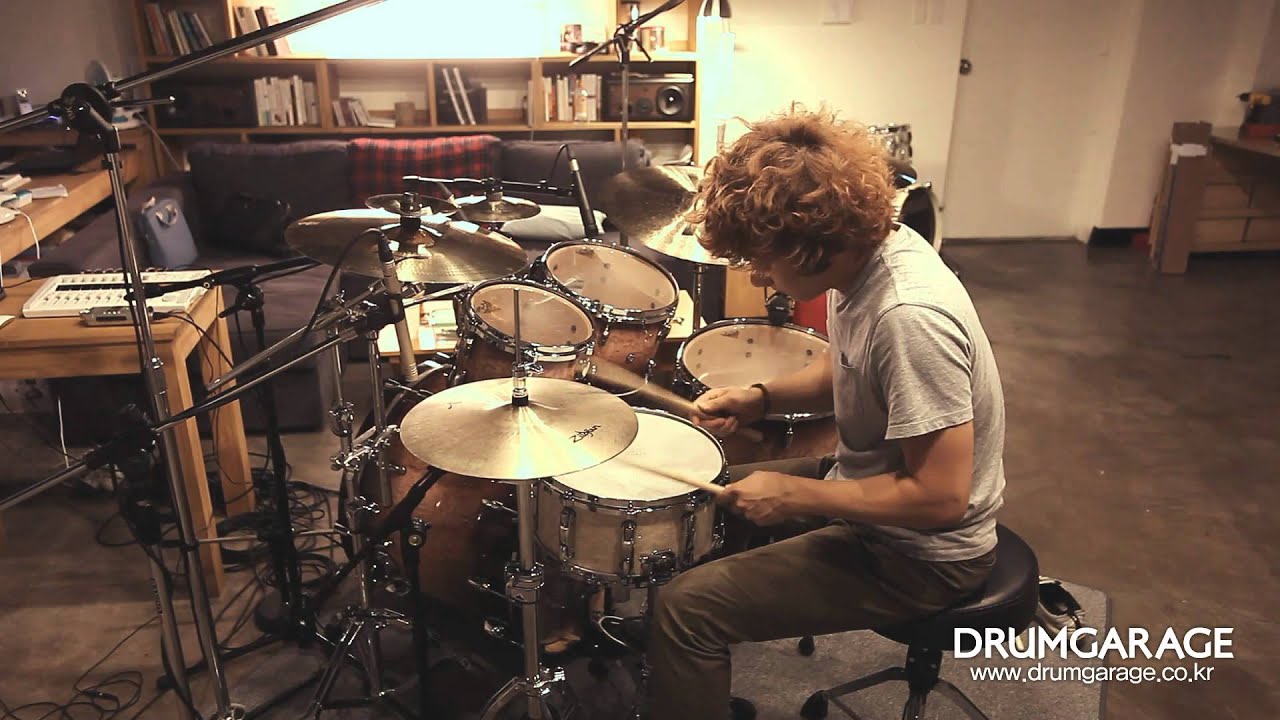 [드러머 임용훈] 놀러온손님3. by www.drumgarage.co.kr