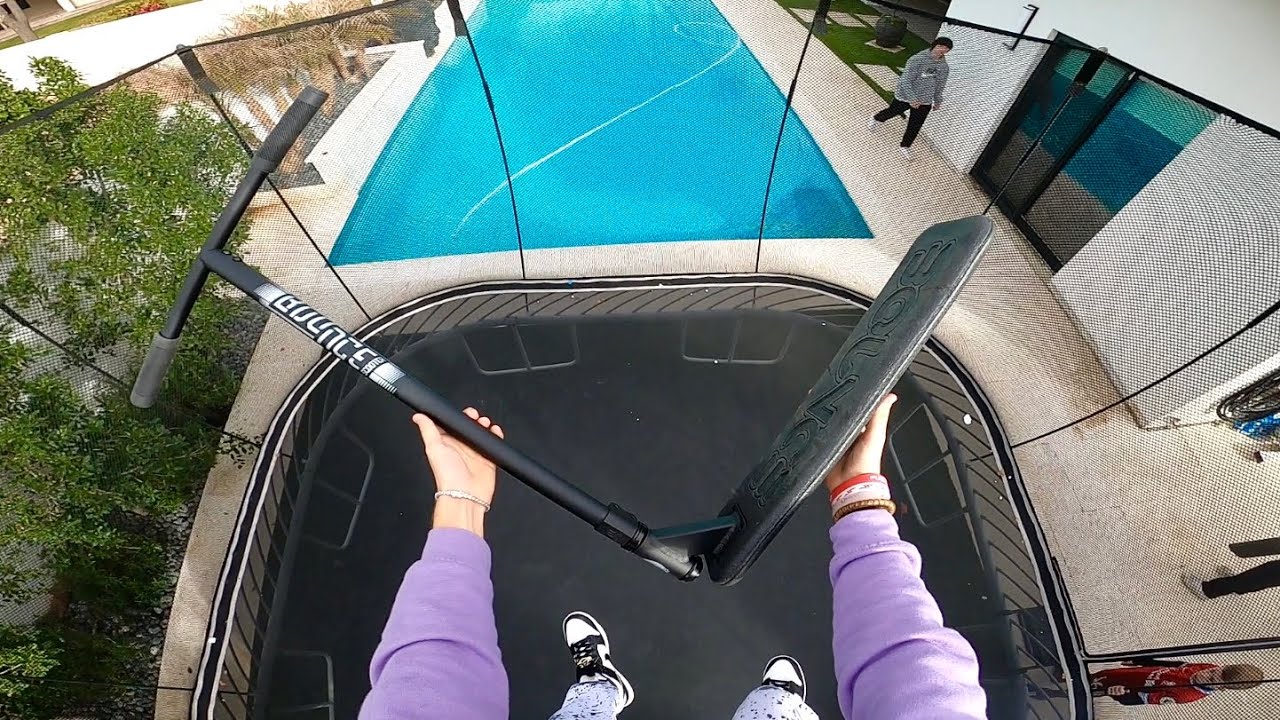 НОВЫЕ ТРЮКИ НА БАТУТЕ И СКУТЕРЕ!