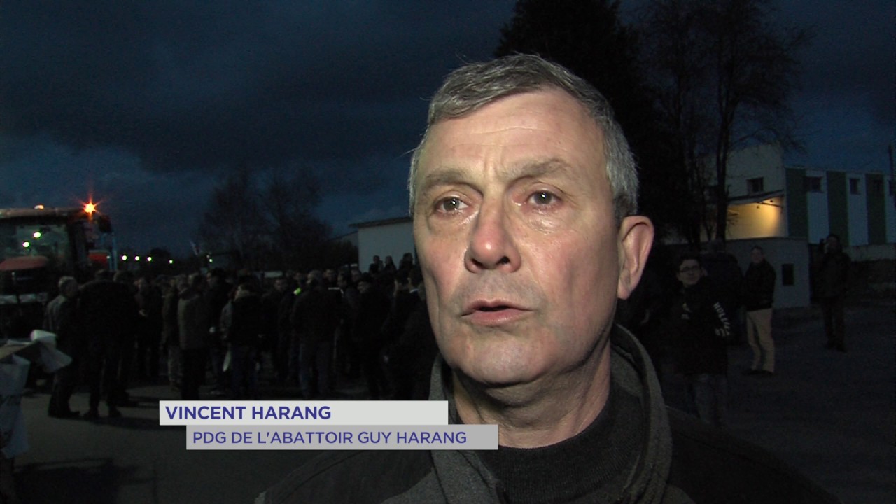 Houdan : manifestation de soutien à l'abattoir