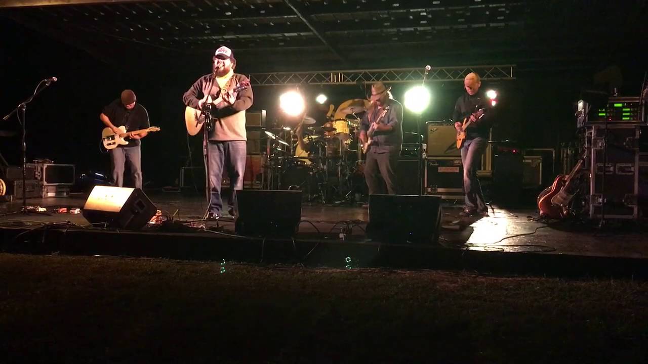 Trevor Hewitt Band - I Can't Feel My Face
