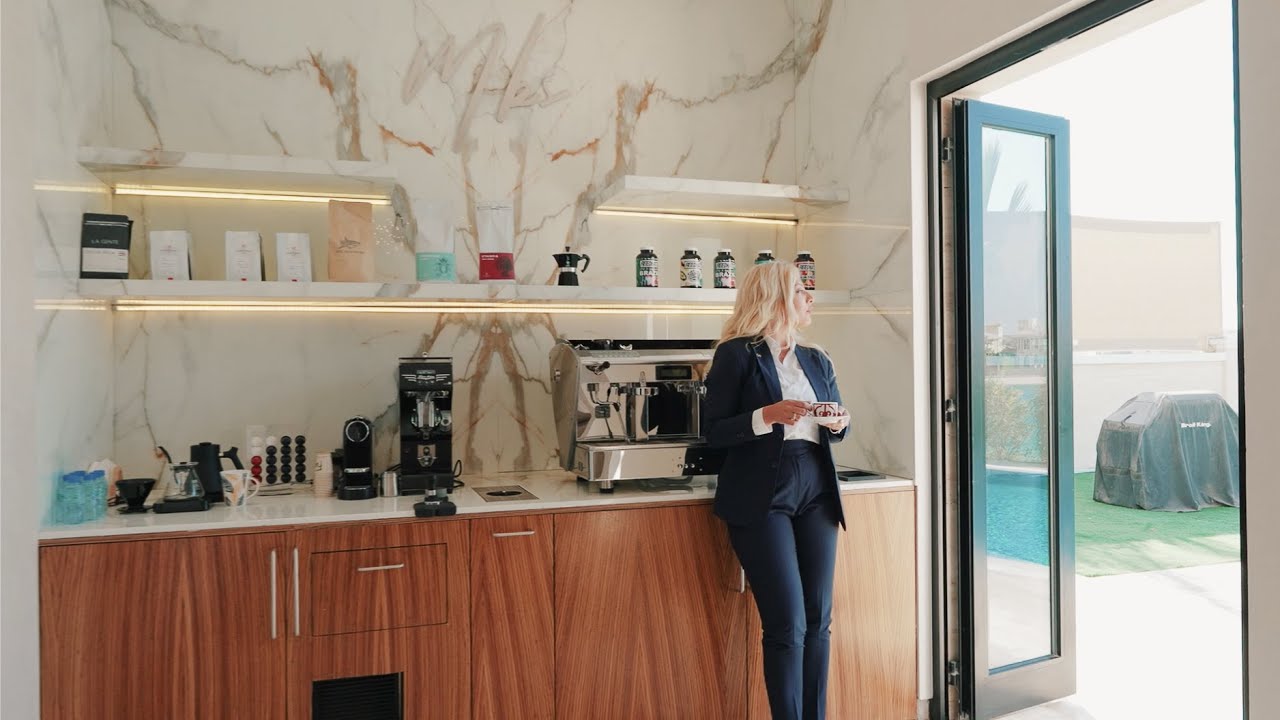 The Most Luxurious Palm Villa