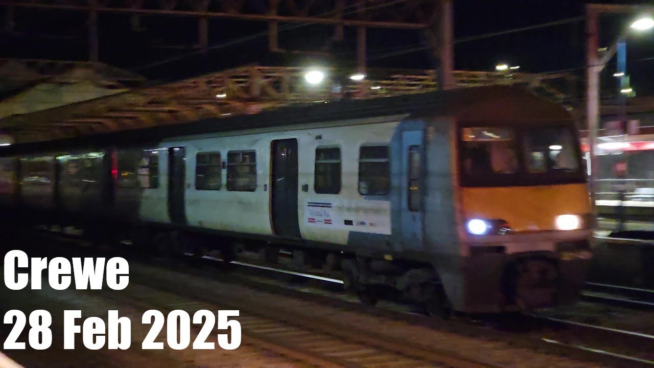 Evening Trains at Crewe 28/02/2025