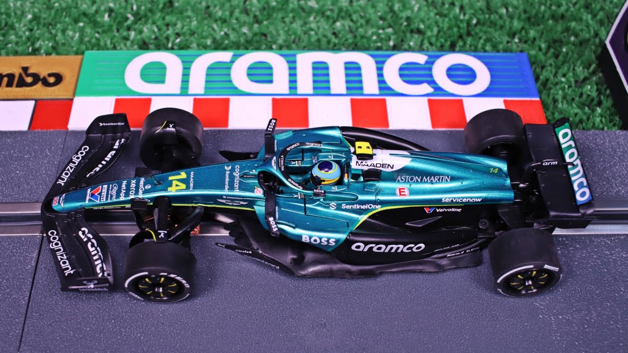 Aston Martin Fernando Alonso Scalextric
