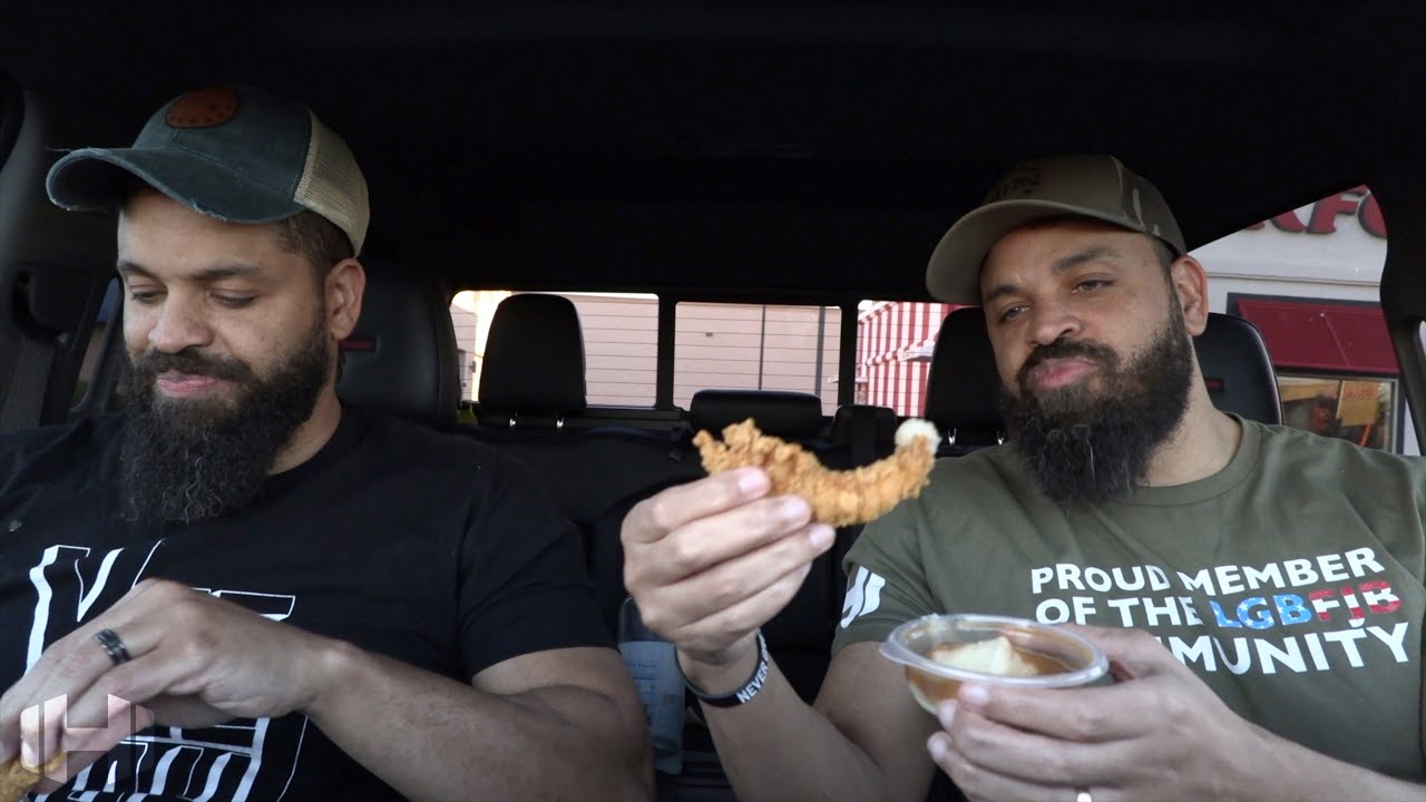 Едим «Нежное куриное филе» от KFC