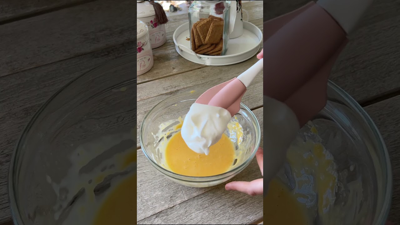 FLUFFY SOUFFLE JAPANESE PANCAKE #pancake #flufflypancake #soufflepancakes