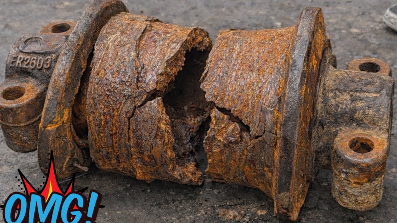 Drive Shaft Universal Joint Reconditioning | Severely Rusted Universal Joint Restoration
