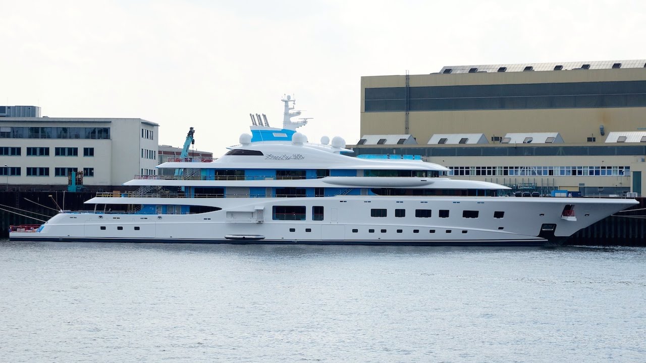 New L&uuml;rssen Yacht Quantum Blue