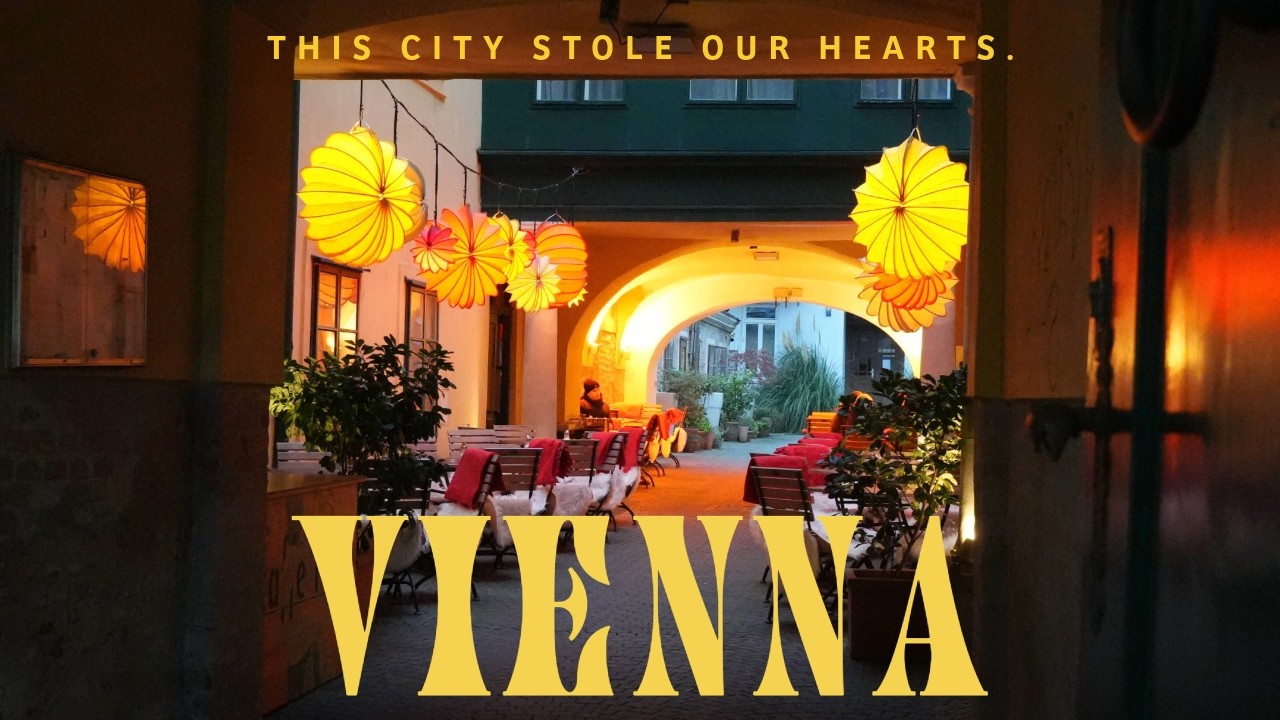 Vienna Travel Vlog | Stephensplatz, Austrian food & Winter markets