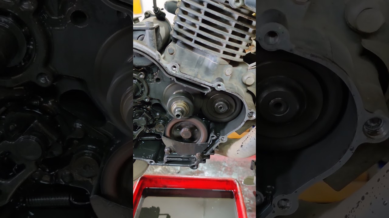 Bike Oil pump working