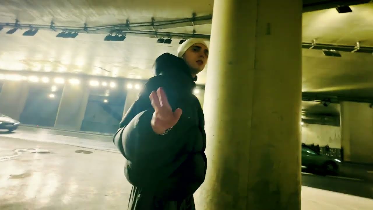 Yves Nisha - D&ouml;n&uuml;p Dolaş (Official Video)
