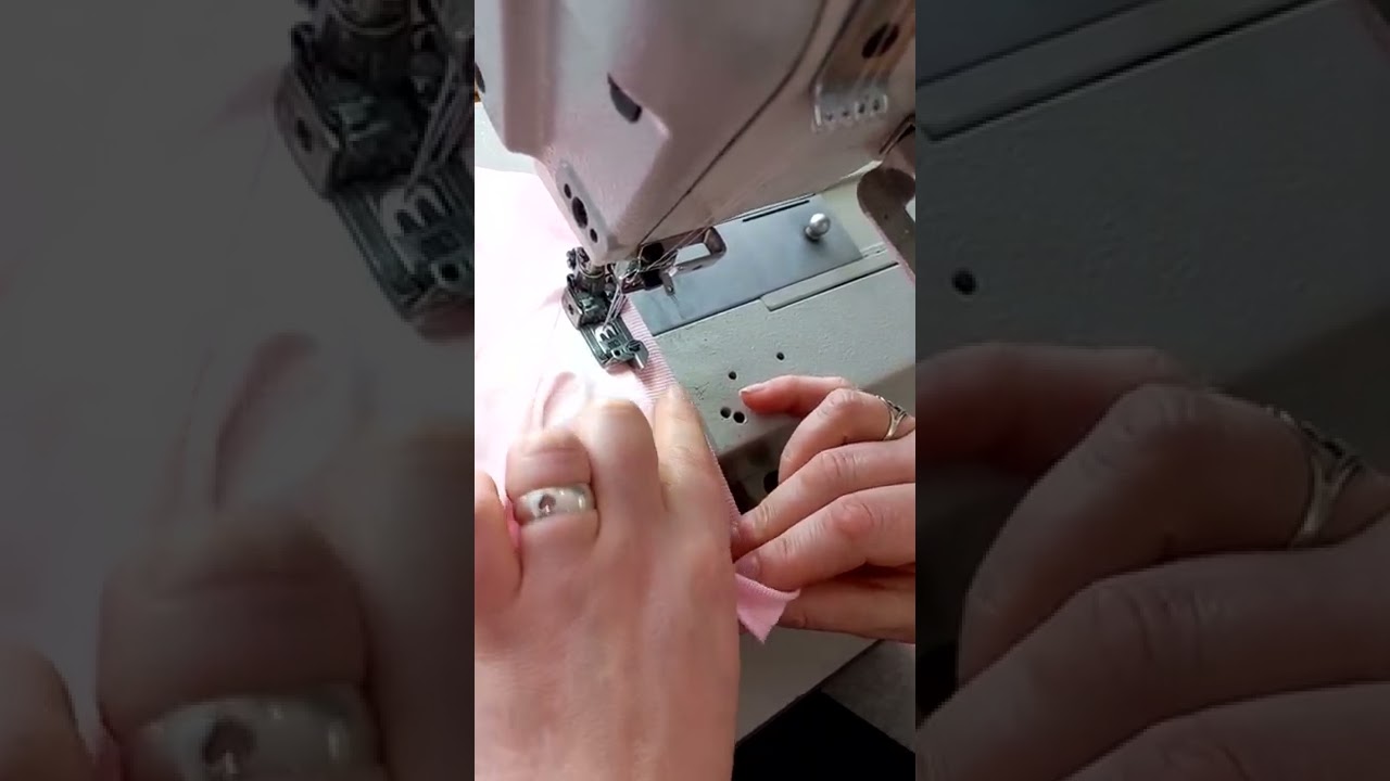 Pesponto de gola na Galoneira