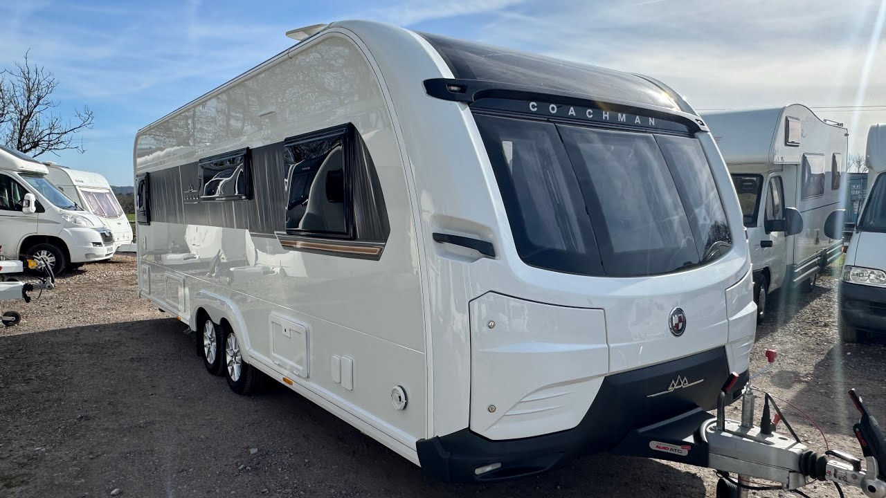 2022 Coachman Lusso 2