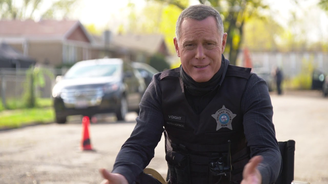 Jason Beghe  - Chicago P.D.: Fighting Ghosts