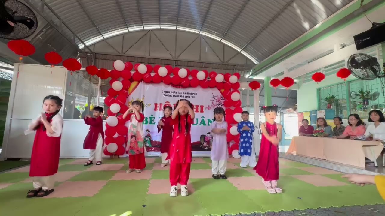 Mừng xuân Bính Ngọ 2026, lớp lá 4 , giải 1 