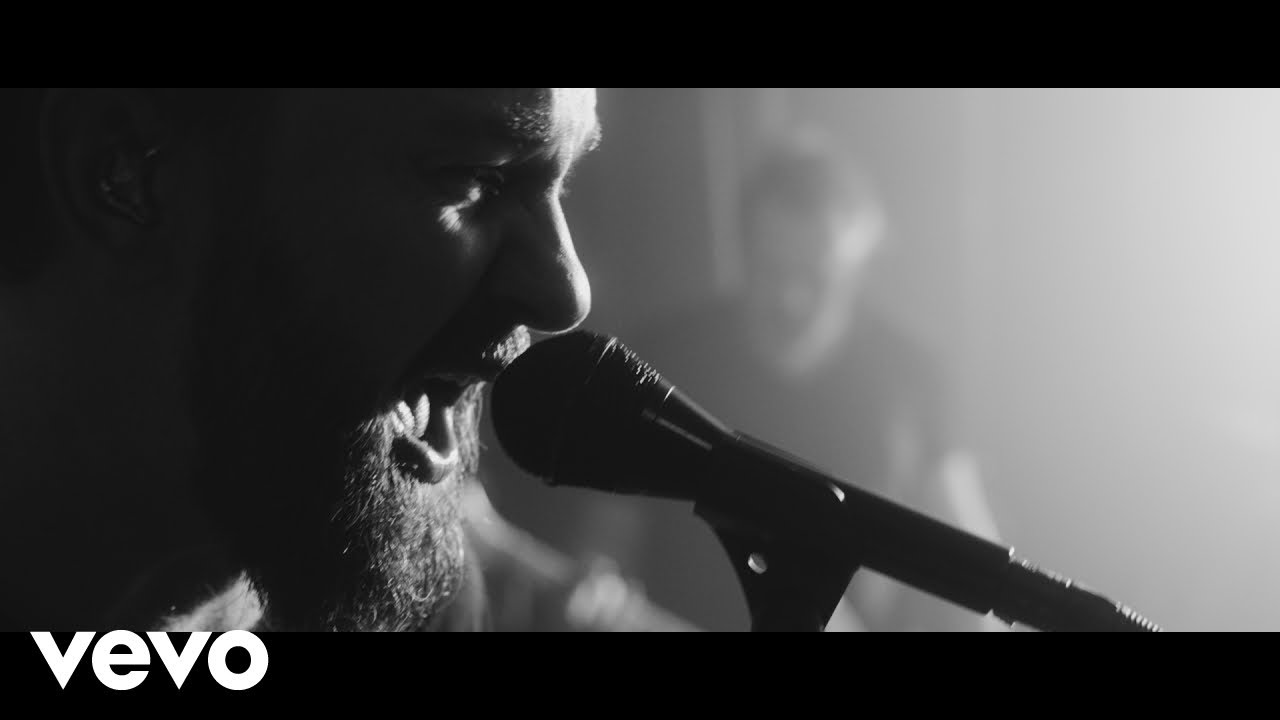 Dizzy Mizz Lizzy - California Rain
