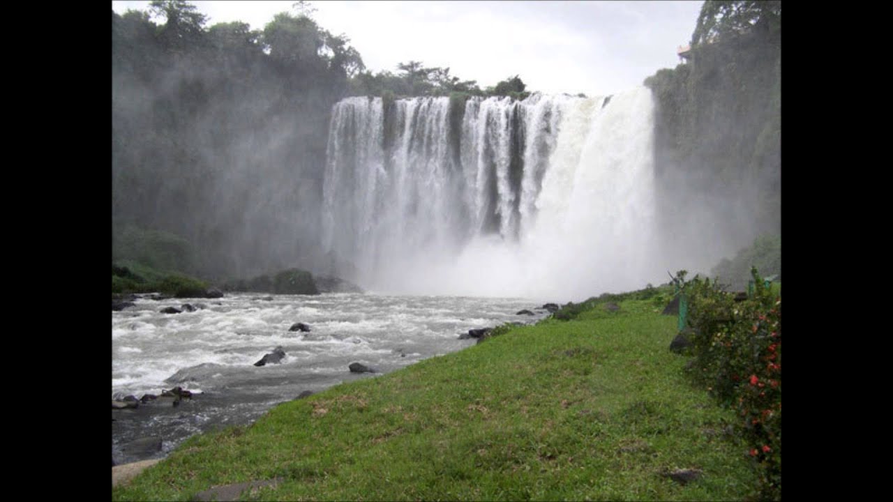 angel show y su cascada magica 1