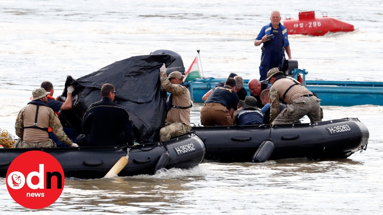 Divers recover body after Danube River collision in Budapest