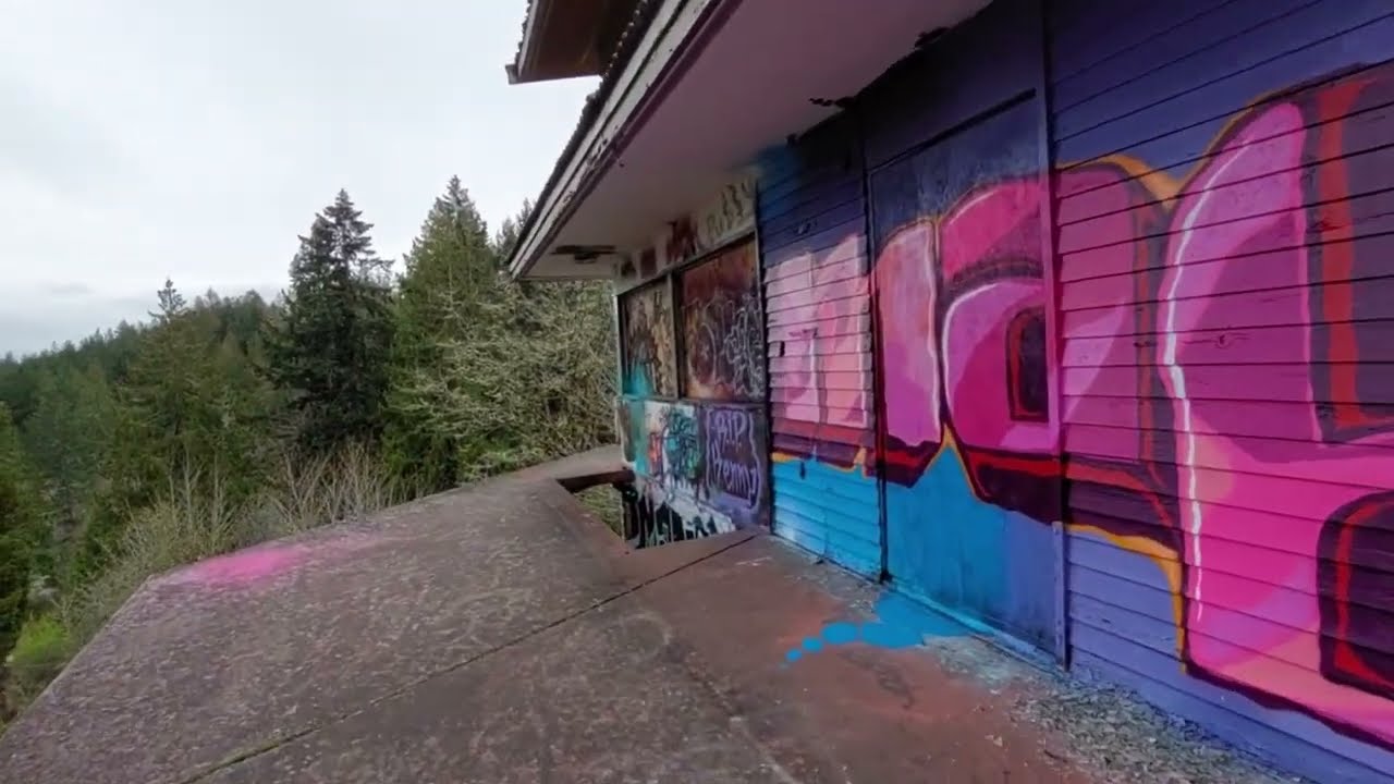 Abandoned Mansion in Duncan B.C.