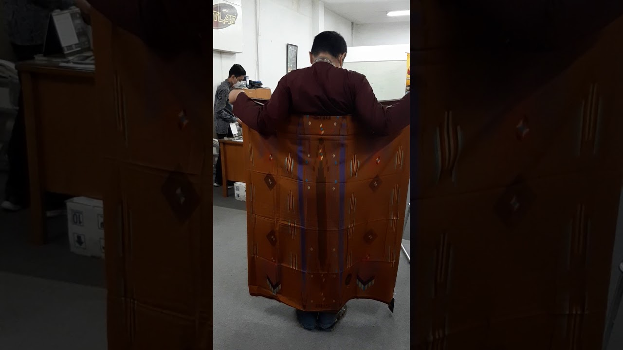Tutorial memakai Sarung BHS