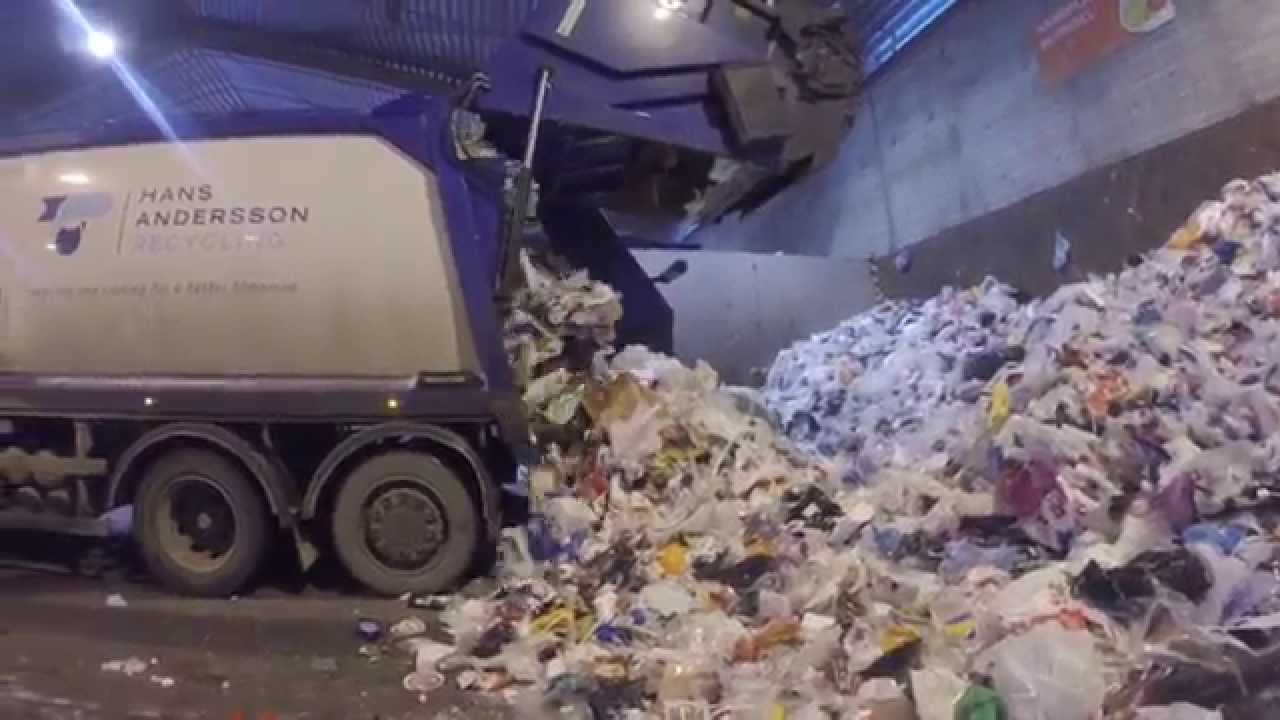 Garbagemen @ Work Part 2