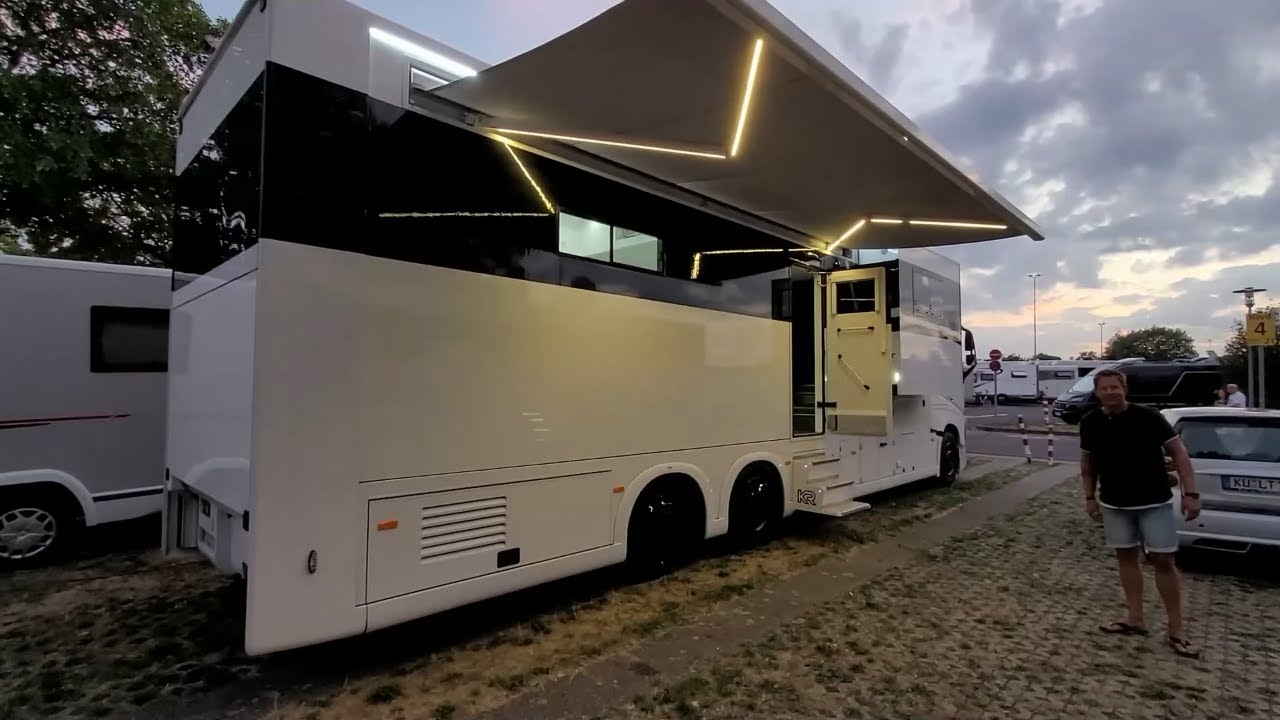 KULT . MOTORHOMES | Der Sport Liner . FORT KNOX AUF RÄDERN | Caravan Center Düsseldorf | #campertobi