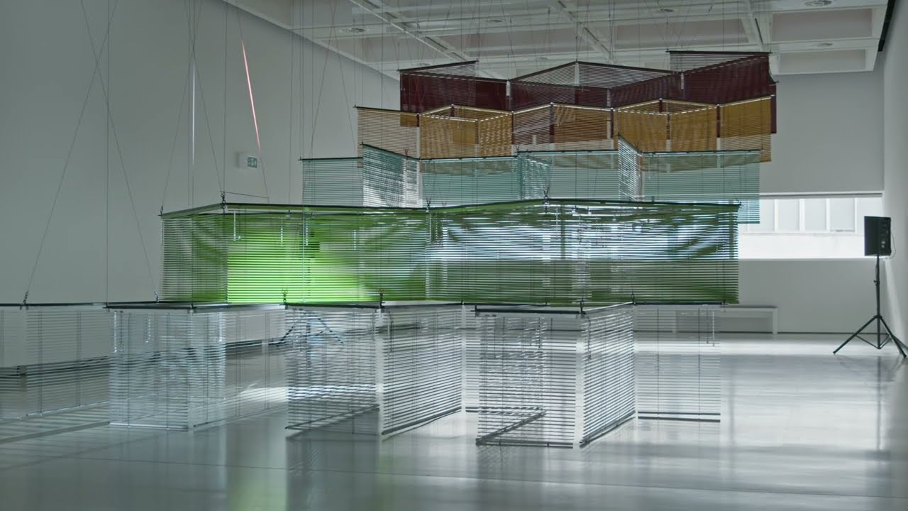 Haegue Yang 양혜규 梁慧圭 / Star-Crossed Rendezvous after Yun, Leap Year, Hayward Gallery, London
