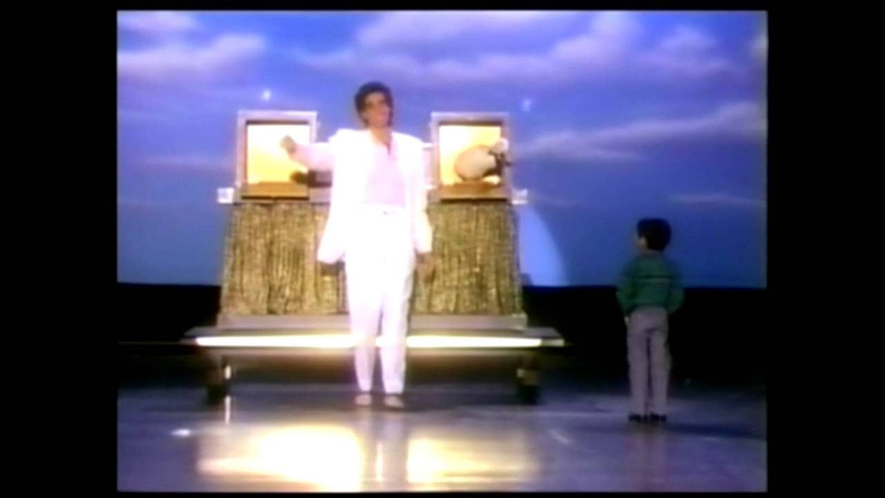 David Copperfield Funny Animal Magic- Run Duck Run With Webster 2017