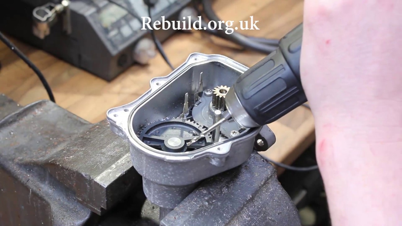NEW VIDEO - UPDATED FITTING Instructions -  BMW Throttle Actuator Repair - Gear kit