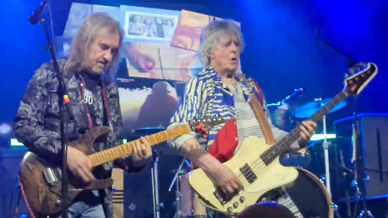 Martin Turner (ex Wishbone Ash)-Phoenix ( The Robin- 25.03.25)