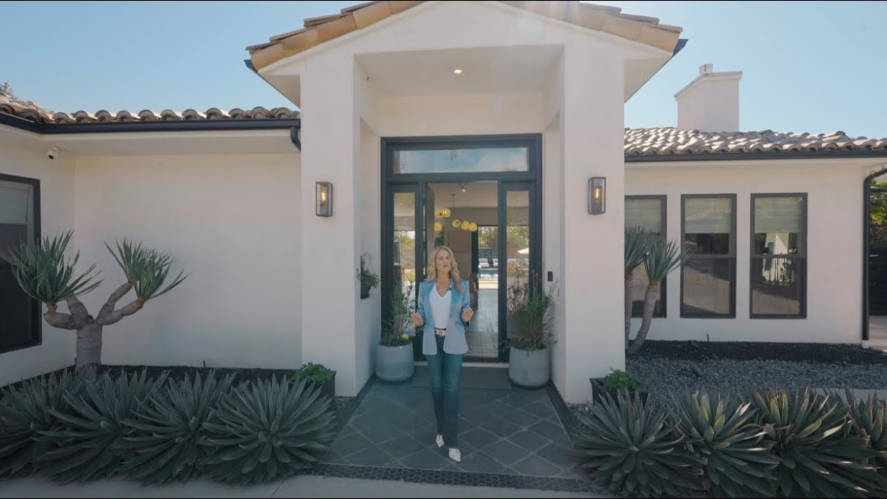 2318 Vista Grande Vista, CA 